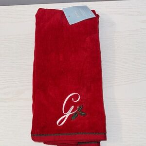 Set of 2 monogrammed G dish towels